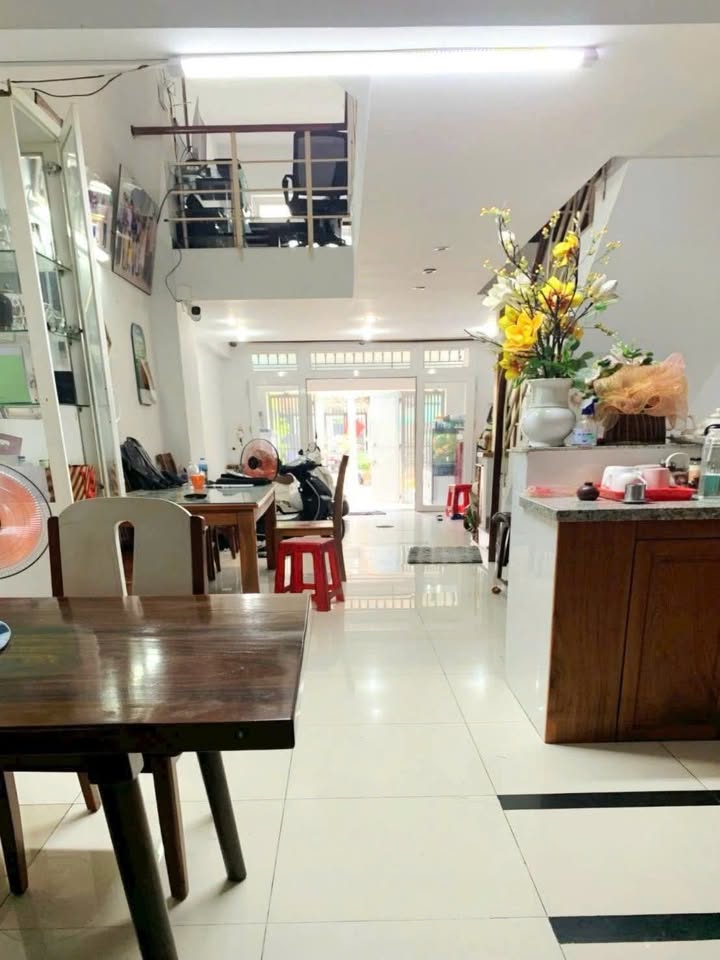 Nhà mặt tiền Nguyễn Sơn Tân Phú 76m² - Vị trí kinh doanh đắc địa