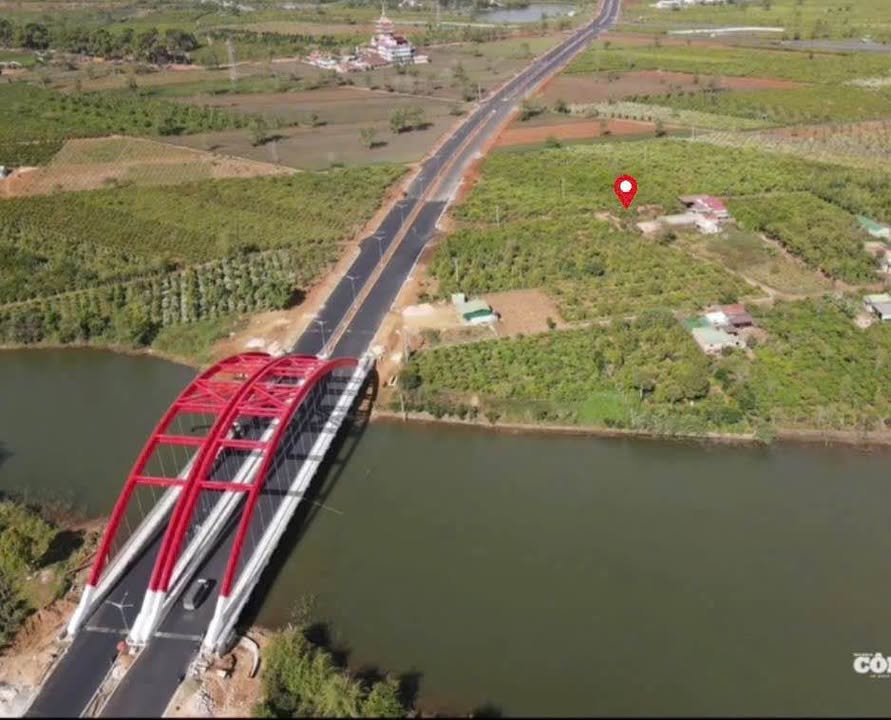 Đất nền Pleiku 300m² - Sổ đỏ chính chủ, chỉ 900 triệu!