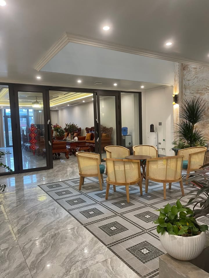 Biệt thự Trường Chinh Nam Định 200m² - Mặt tiền kinh doanh đỉnh cao!