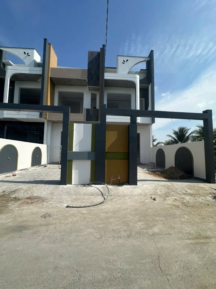 Nhà Phố Long Thượng, Long An - 125m² Giá 3.5 Tỷ, Gần Chợ Hưng Long