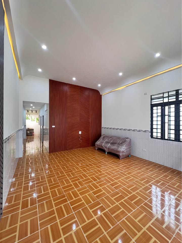 Nhà Góc 2 Mặt Tiền Hố Nai, Biên Hòa - Kinh Doanh Đắc Lộc, 2.35 Tỷ