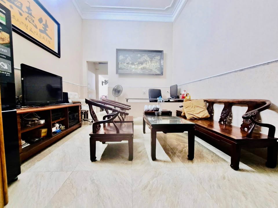 Nhà Phân Lô Lương Thế Vinh 46m² 4 Tầng - Ô Tô Đỗ Cửa, Sổ Vuông Đẹp