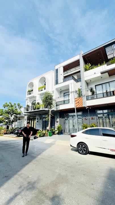 Nhà riêng KDC Hồng Loan 6A 80m² giá 6.3 tỷ - Full nội thất cao cấp!