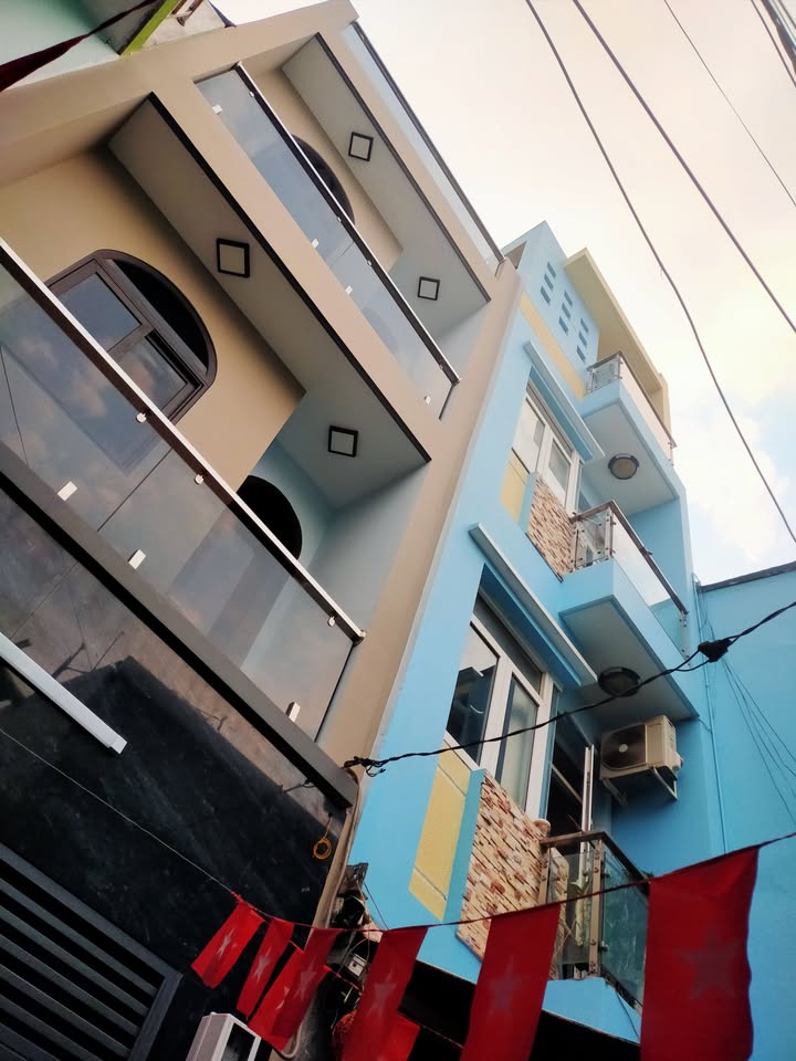 Bán nhà Quận 8 Phú Định 45m² giá 3.7 tỷ - Vị trí đẹp giá tốt hiếm có!