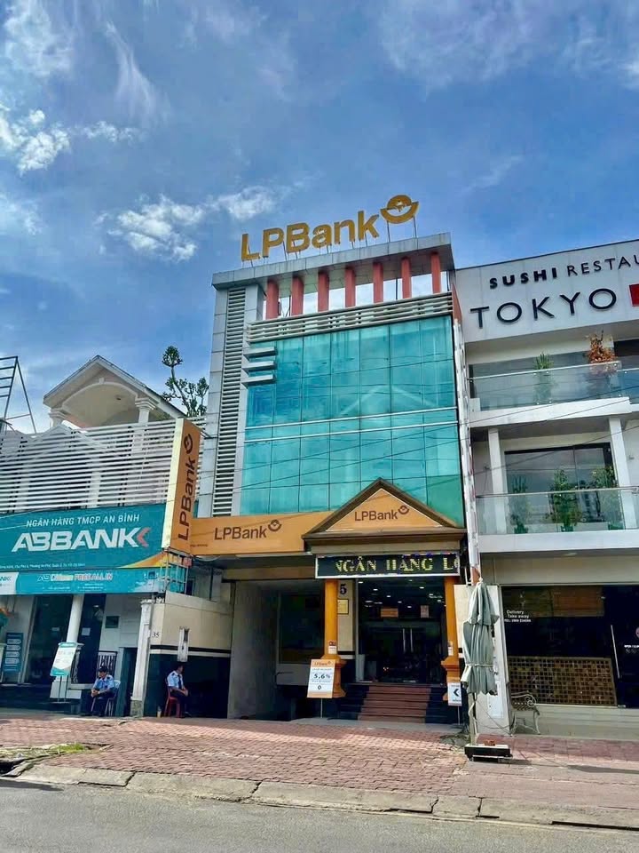 Nhà Phố Song Hành Thủ Đức 150m² - Đầu tư sinh lời 80 tỷ