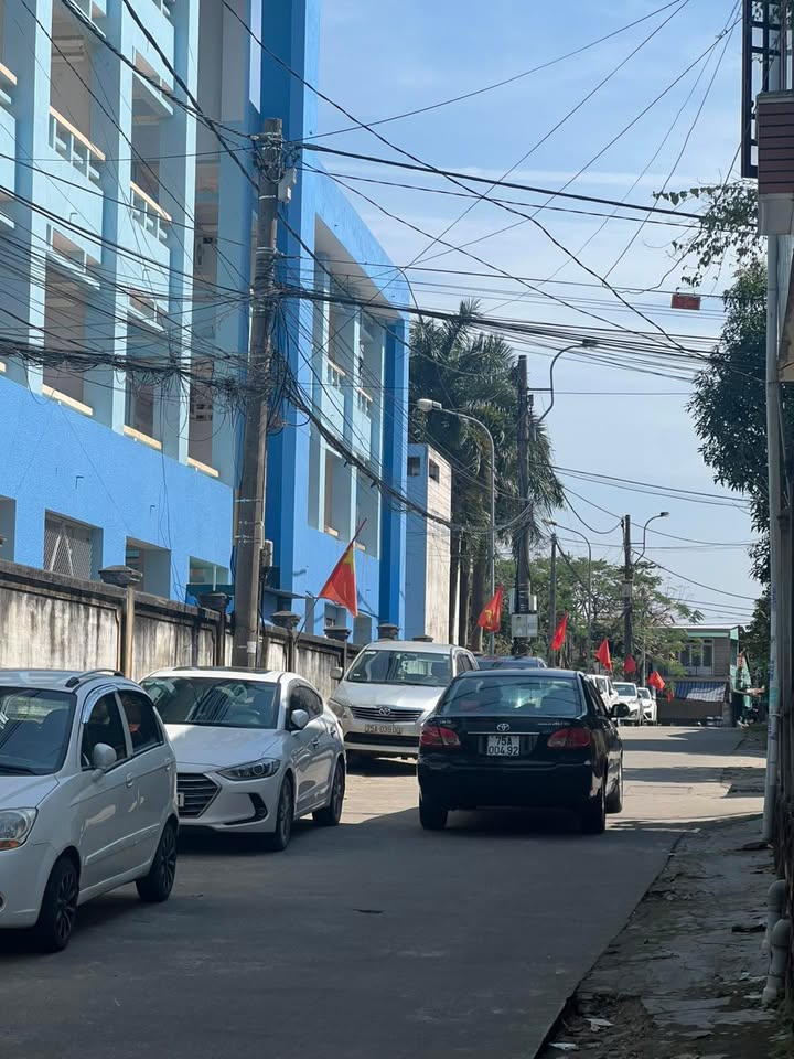 Nhà Mặt Tiền Quảng Tế, Huế 92m² chỉ 3.x tỷ - Mặt tiền kinh doanh!