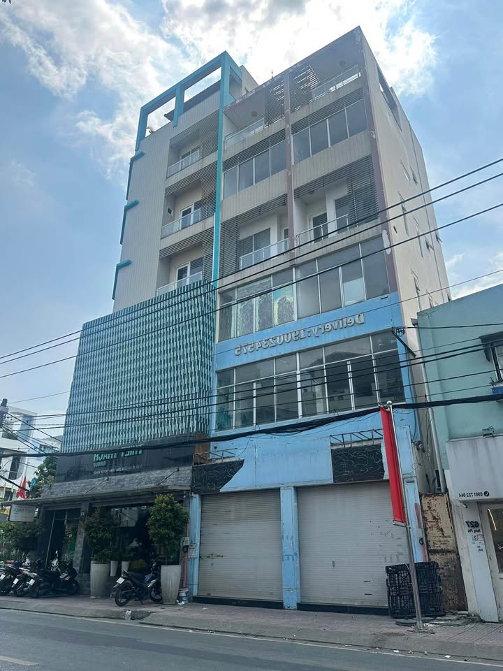 Nhà Mặt Tiền Hưng Phú, Q8 - 7m x 9m, 6 Tầng, 11PN - Dòng Tiền 70 Triệu/Tháng