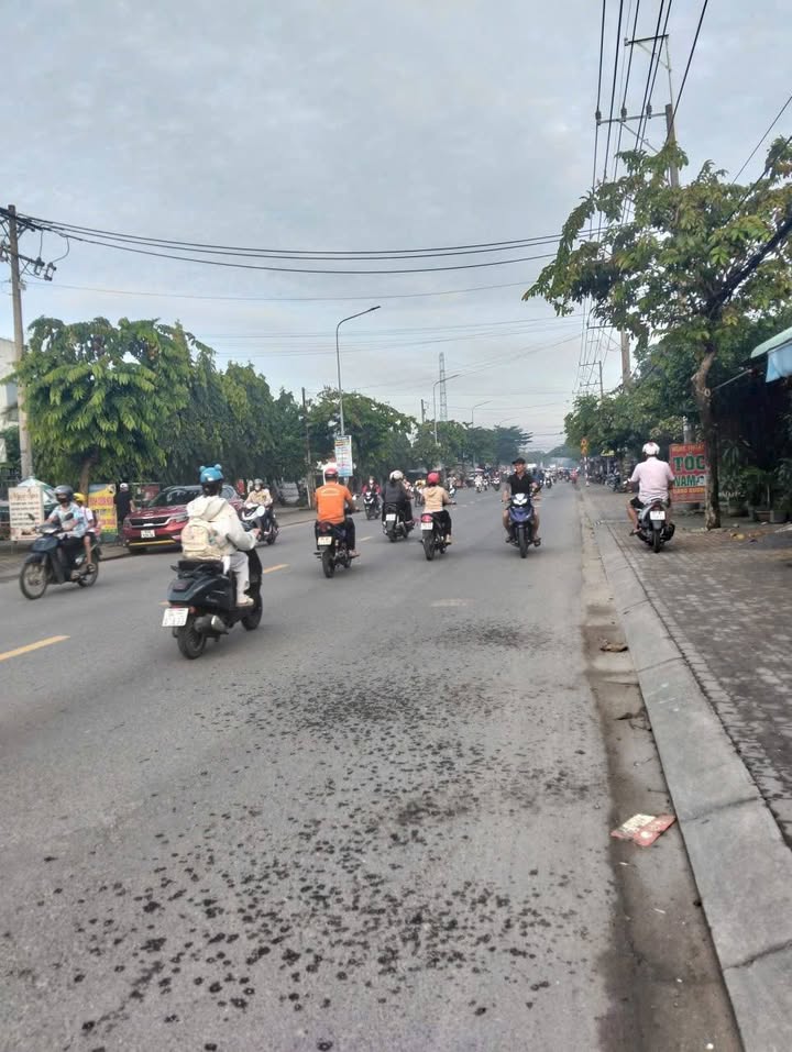 Kho xưởng An Phú Thuận An 9000m² - Container thoải mái!