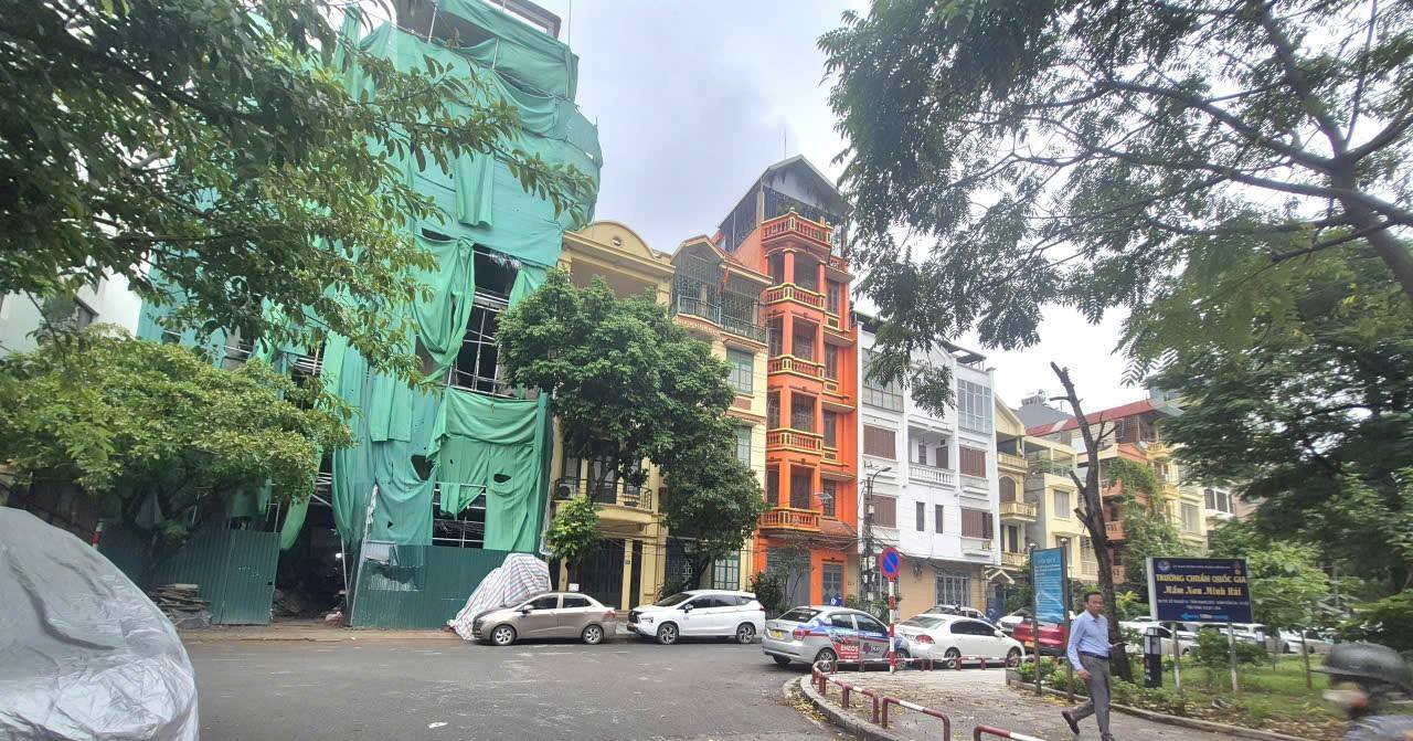 Nhà Phố Hoàng Cầu 75m², 46 tỷ - Mặt tiền kinh doanh đắc địa!