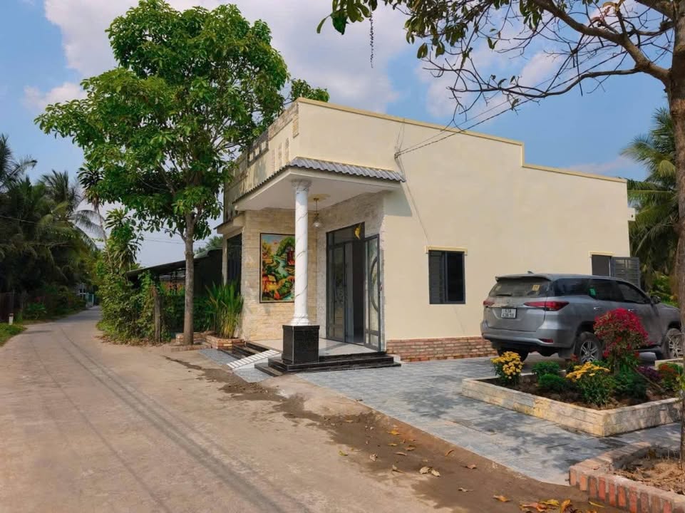 Bán nhà Chợ Gạo Tiền Giang 144m² giá 580 triệu - Sẵn sàng ở ngay!