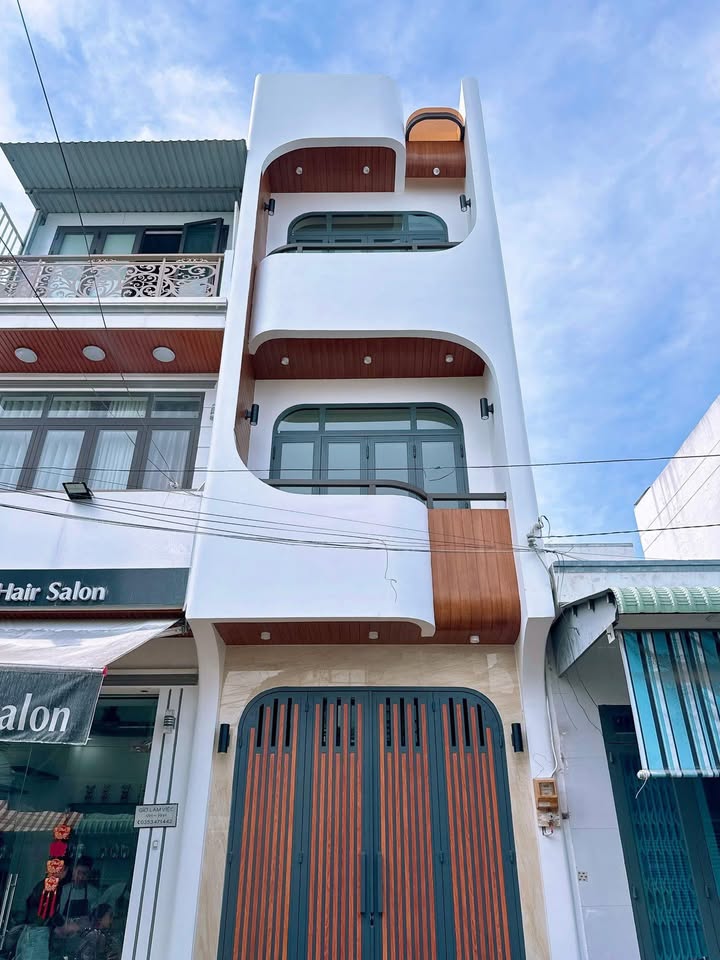 Nhà 3 tầng mặt tiền kinh doanh P. An Khánh, Cần Thơ - Giá 4.89 tỷ