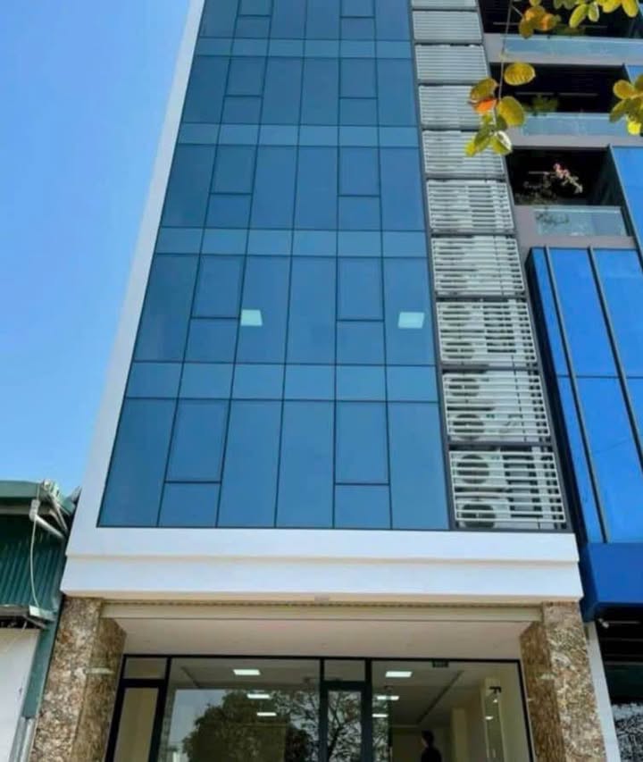 Nhà mặt phố Hồ Tùng Mậu, Cầu Giấy 70m² - Mặt tiền kinh doanh đắc địa!