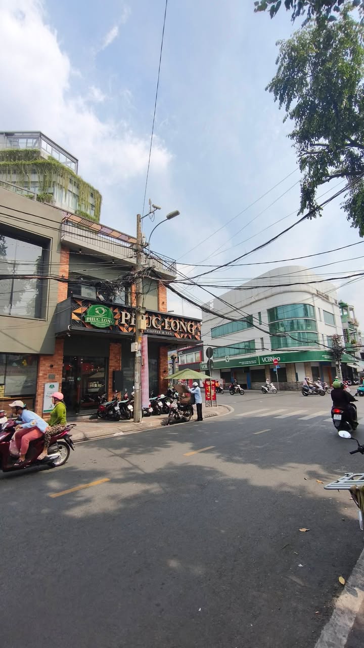 Nhà 7m² 2 Tầng Đinh Hòa, Q8 - Sổ Hồng Chính Chủ, Giá 1.3 Tỷ