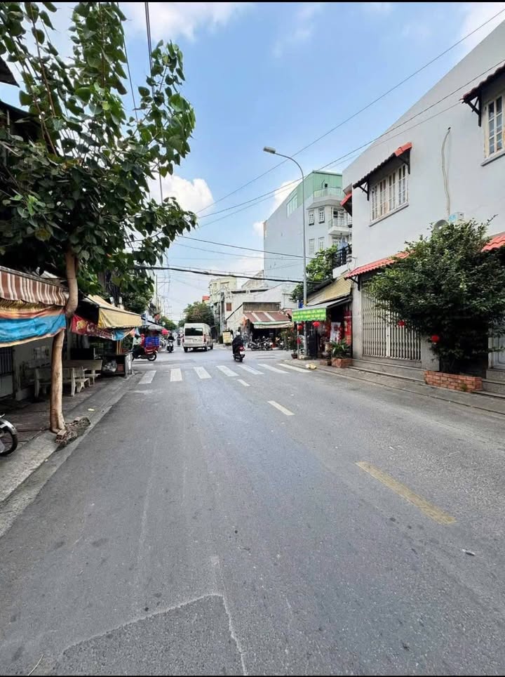 Nhà phố Mặt tiền Phạm Văn Xảo Tân Phú 28m² - Mặt tiền kinh doanh!