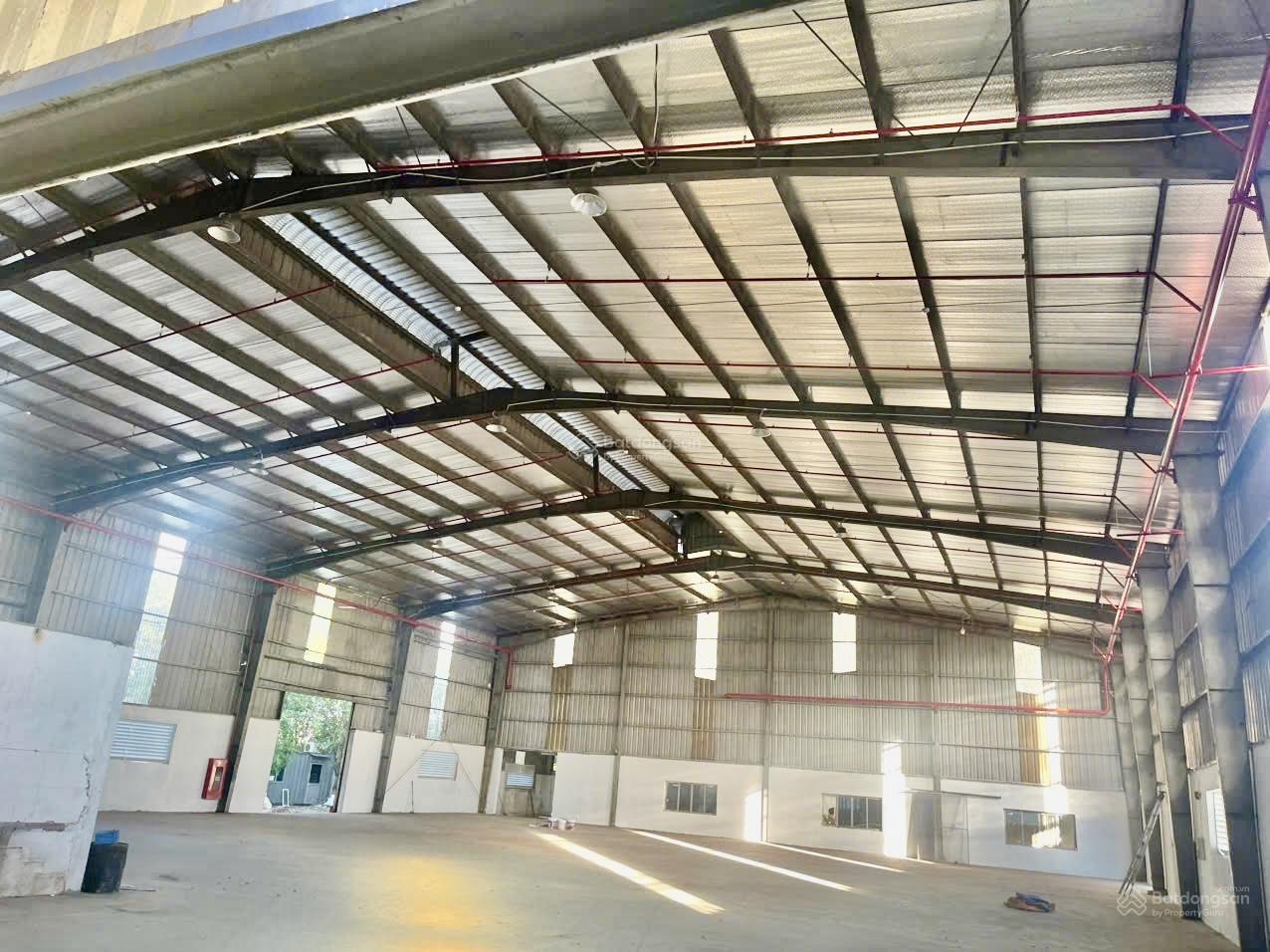 Kho Xưởng Phan Trọng Tuệ Thanh Trì 1300m² - Container thoải mái ra vào!