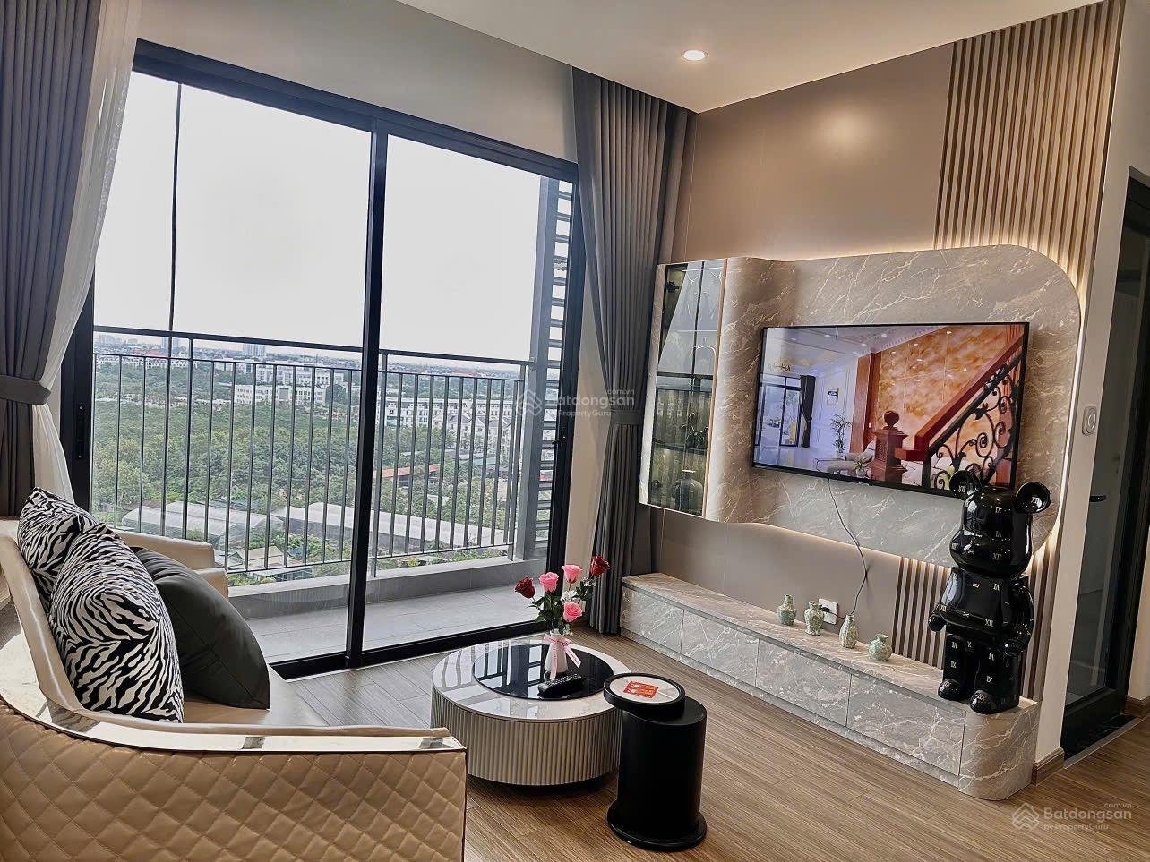 Căn hộ Vinhomes Ocean Park Gia Lâm 68m² Hướng Đông - Full nội thất cao cấp!