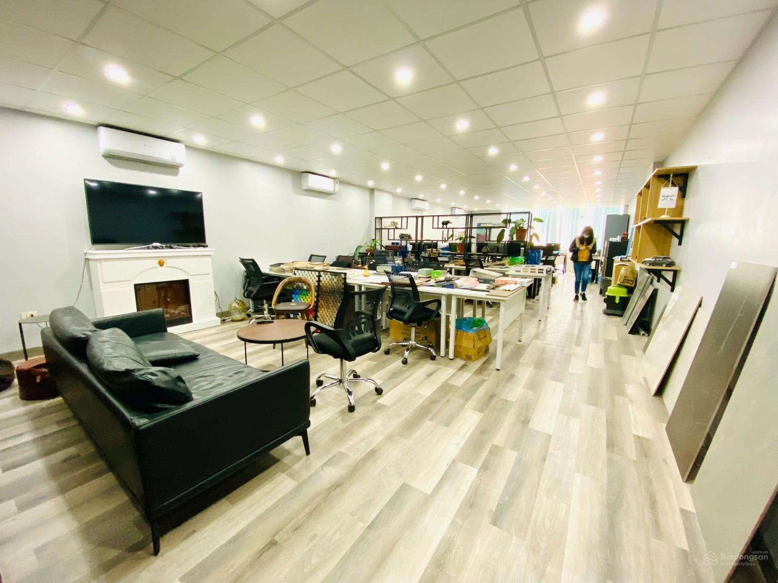 Văn Phòng 100m² Mặt Tiền 8m Phố Tây Sơn - Đống Đa, Kinh Doanh Đa Ngành