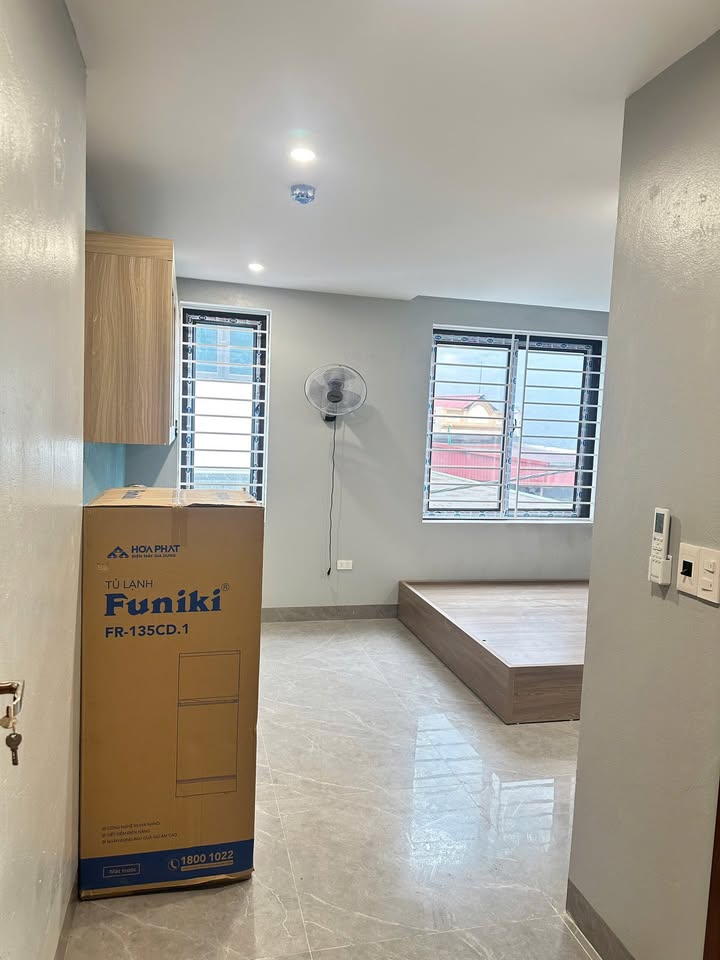 Phòng trọ Lĩnh Nam 25m² - Sẵn sàng ở ngay, không chung chủ!