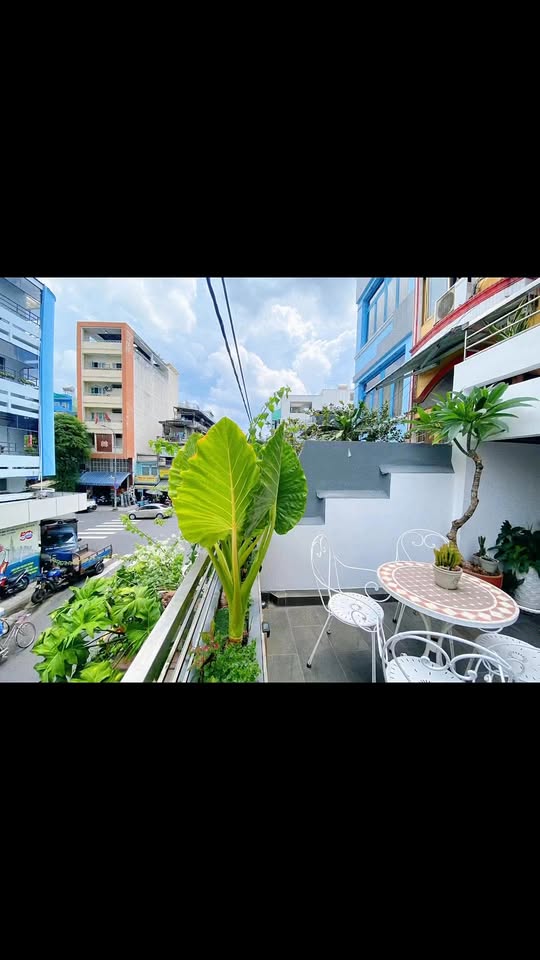 Nhà Mặt Tiền Bà Hạt Q.10 - 57m² - 5 Tầng - Vị Trí Đắc Địa