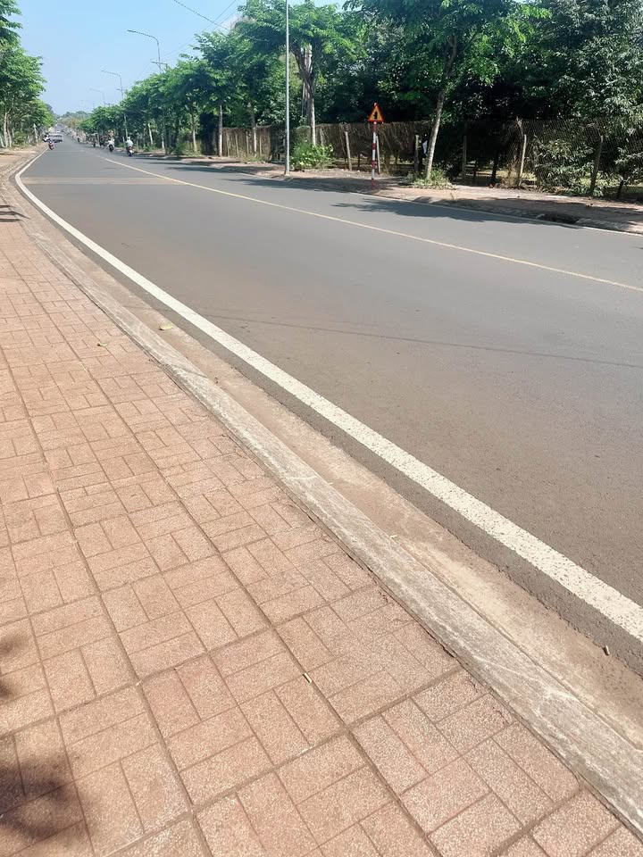 Đất nền Long Khánh 1200m² - Sổ hồng chính chủ - Tiềm năng sinh lời cao!