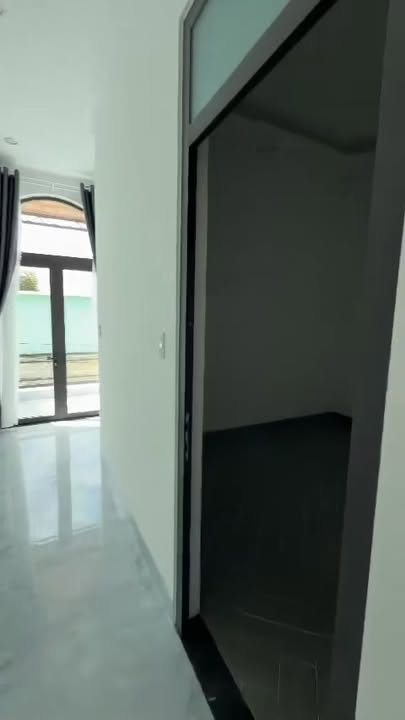 Nhà Tân Cổ Điển 90m² Hẻm Lý Chính Thắng, Pleiku - Giá 2.25 Tỷ