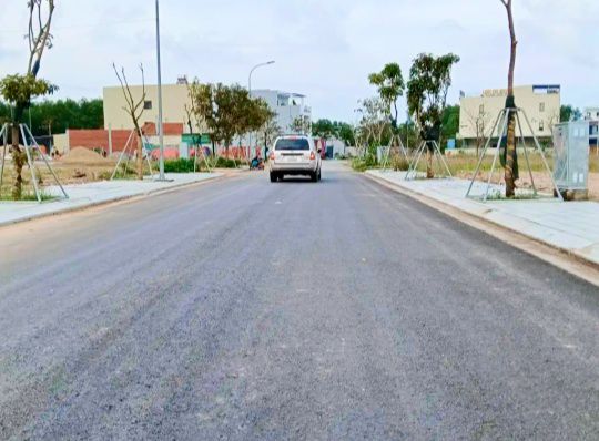 Đất nền KDC Sơn Tịnh 577 100m² giá 1.35 tỷ - Sổ hồng chính chủ