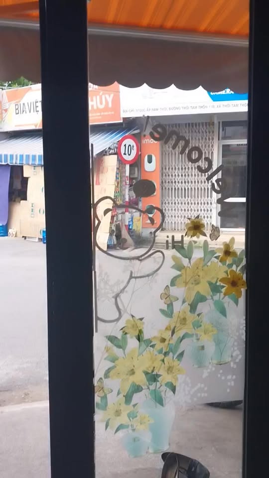 Nhà phố Hóc Môn 30m² 2.2 tỷ - Mặt tiền kinh doanh đắc địa!