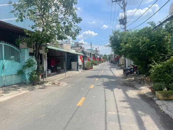 Nhà Mặt Tiền Hiệp Thành 44, Quận 12 - Dòng Tiền Ổn Định, Kinh Doanh Đắc Lợi