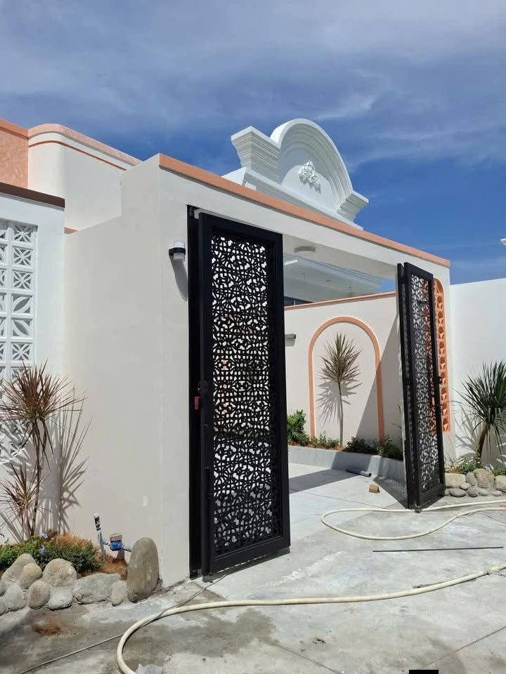 Nhà Hướng Nam 100m² Tại Mỹ Tho - Sổ Hồng Riêng, Giá Tốt