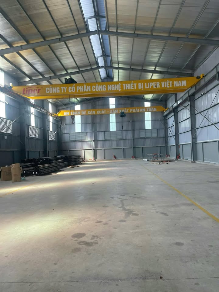 Nhà xưởng Phạm Văn Đồng Phúc Yên 1200m² - Sẵn sàng hoạt động ngay!