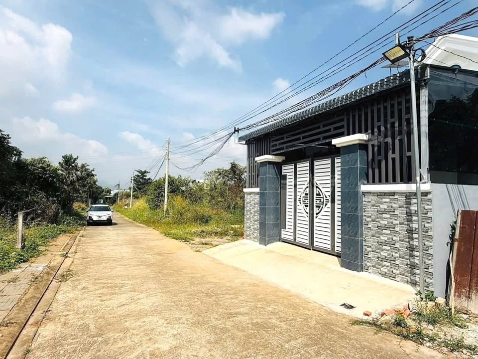 Đất nền Hoà Long TP. Bà Rịa 134m² - Sổ đỏ chính chủ, đường ô tô
