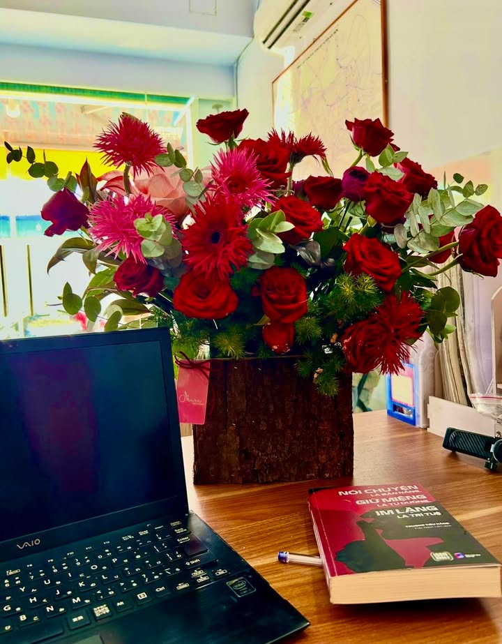 Bán Nhà Hóc Môn 110m² - 3PN, Sổ Hồng Riêng, Giá 4.2 Tỷ