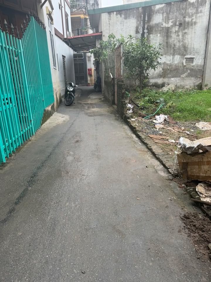 Đất Miêu Nha 44m² giá 5.85 tỷ - Sổ đỏ chính chủ, nở hậu phát lộc!