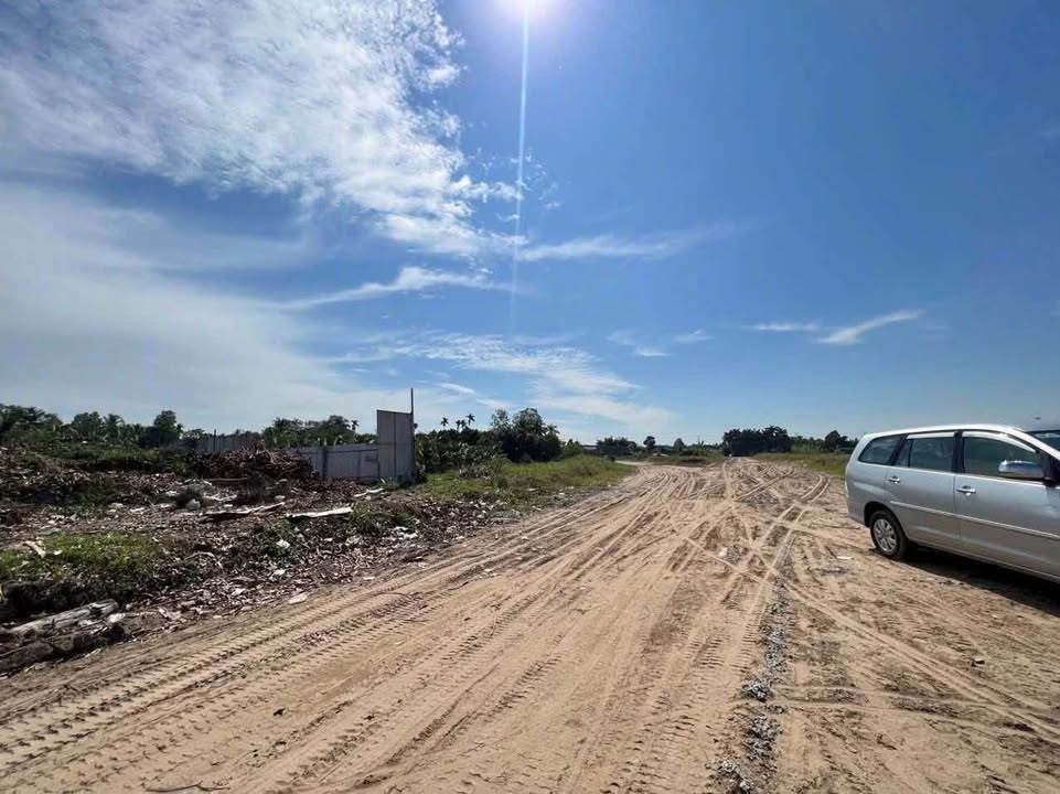 Đất Vành đai Tây Cần Thơ 4000m² - Mặt tiền 38m, Giá 16 Tỷ