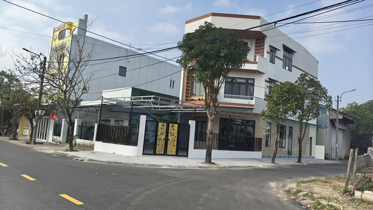 Nhà phố Hòa Vang Đà Nẵng 140m² - Mặt tiền kinh doanh đắc địa!