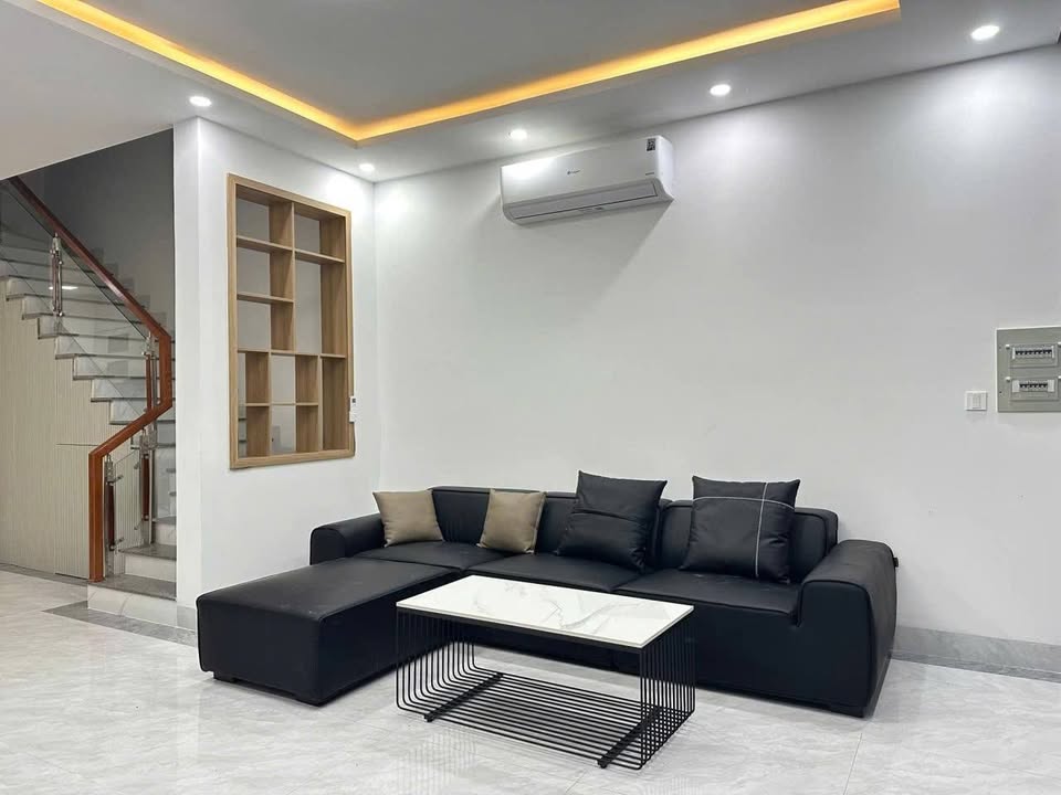 Cho thuê Nhà Nguyên Căn Mỹ Gia Gói 8, Nha Trang - 3PN, Full Nội Thất