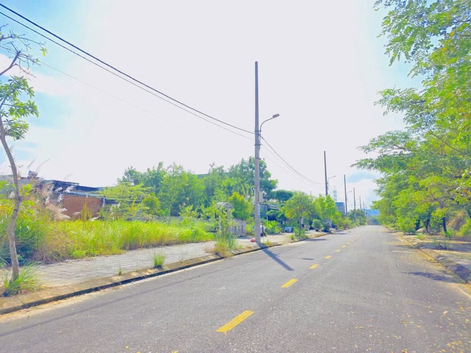 Đất nền TĐC Công Nghệ Cao Đà Nẵng 150m² giá 2.5 tỷ - Sổ đỏ chính chủ