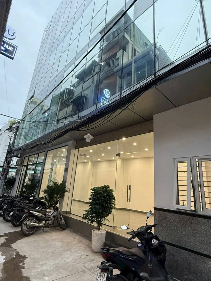 Nhà Phố Quận 1 100m² giá 28 tỷ - Đầu tư sinh lời ngay!