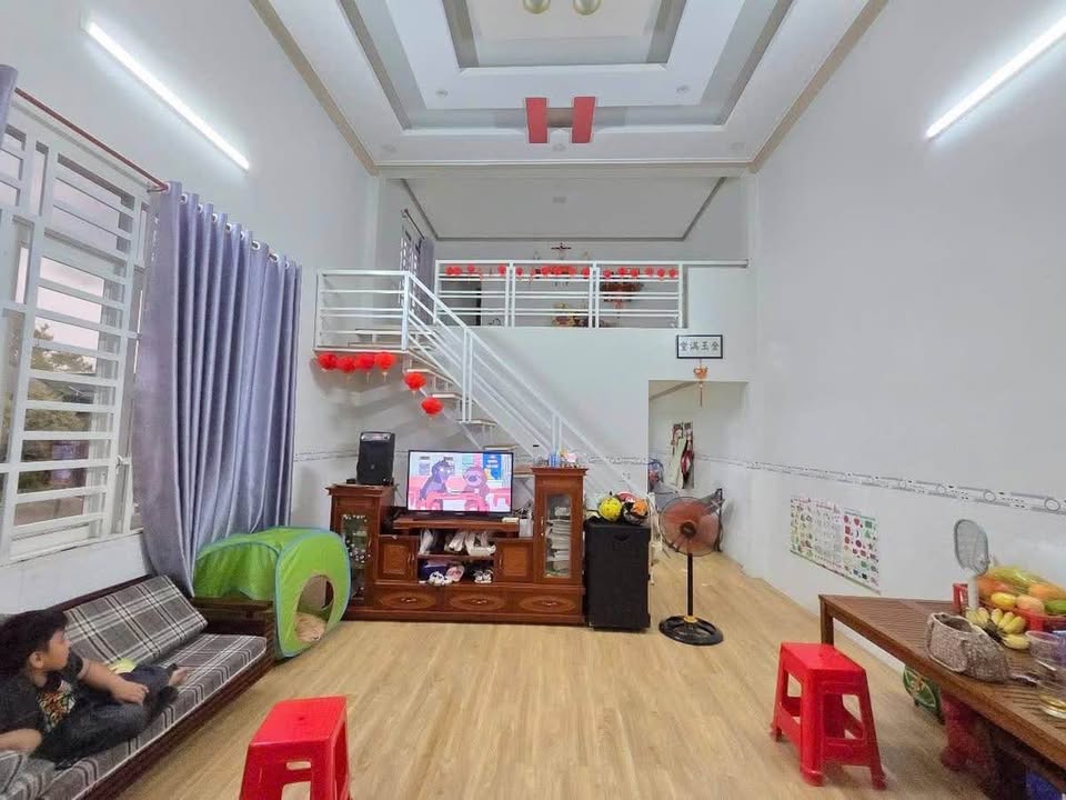 Nhà Hẻm Nguyễn Tri Phương, Bảo Lộc - 150m², 2PN, Sổ Đỏ, Giá 2.97 Tỷ