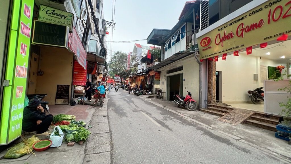 Bán Đất Tặng Nhà 3 Tầng Mặt Chợ Quang Tiến, Tây Mỗ 68m² - Kinh Doanh Đỉnh Cao 16 Tỷ