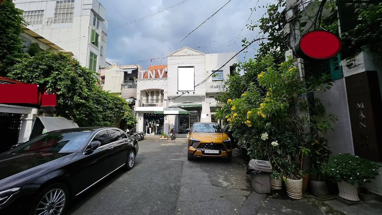 Nhà hẻm xe tải Trần Nhật Duật Q1 - Vị trí đẹp, 60m², chỉ 35 triệu/tháng