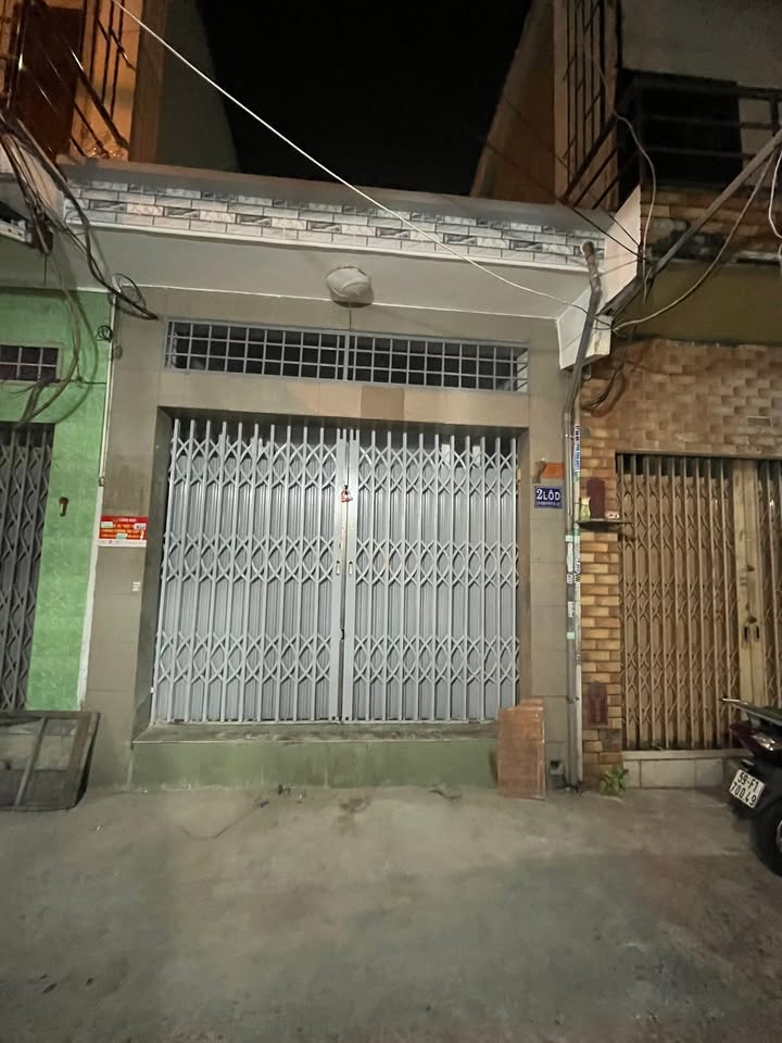 Nhà Nguyên Căn P.10, Q.8 Hẻm Xe Hơi 38m² Giá 8.5 Triệu - Sẵn Ở & KD Nhỏ