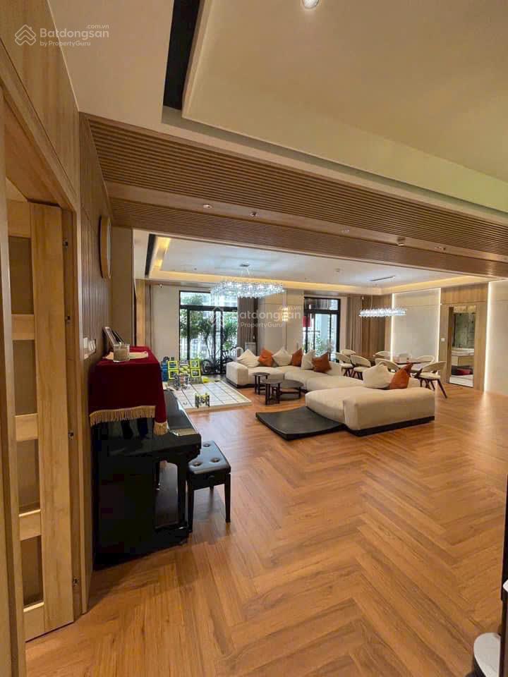 Căn hộ Royal City 220m² 3PN - Sẵn sàng vào ở ngay!