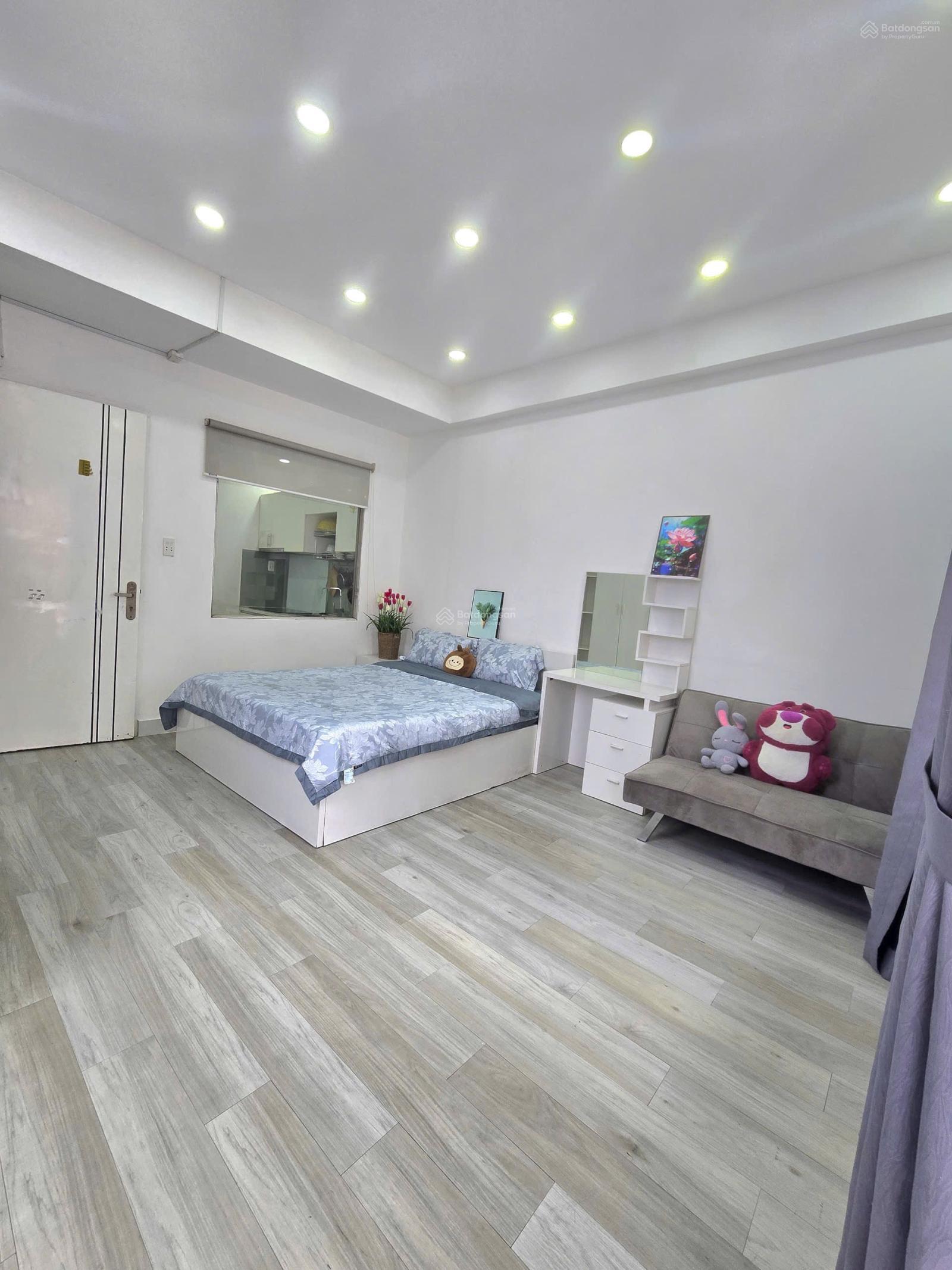 Cho Thuê Căn Hộ 1PN Nguyễn Trãi, Quận 1 - 50m² Full NT, Ban Công Thoáng