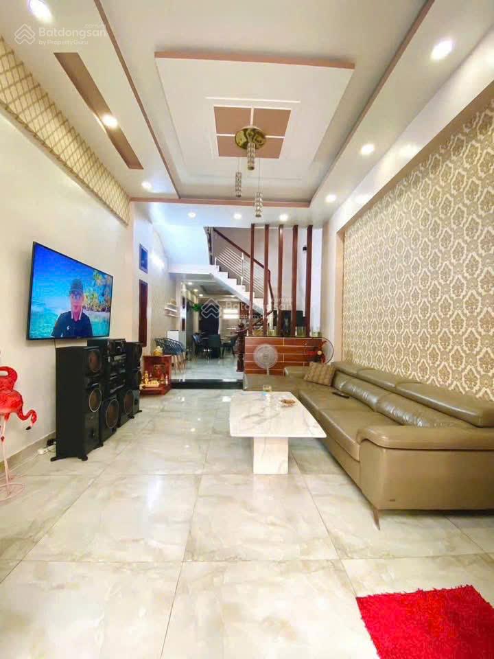 Nhà Cho Thuê Gò Vấp - Hẻm Xe Hơi, 4PN, 16 Triệu/Tháng