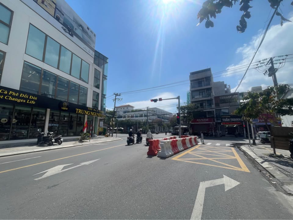 Mặt tiền Đặng Vũ Hỷ Sơn Trà - 152m² ngay trung tâm du lịch, giá 26 tỷ