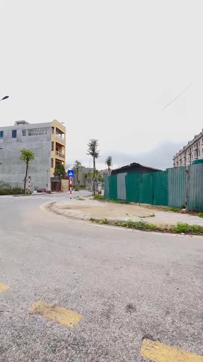 Bán Gấp Townhouse Góc 111.87m² KĐT Tuệ Tĩnh, TP. Hải Dương - Giá 6 Tỷ