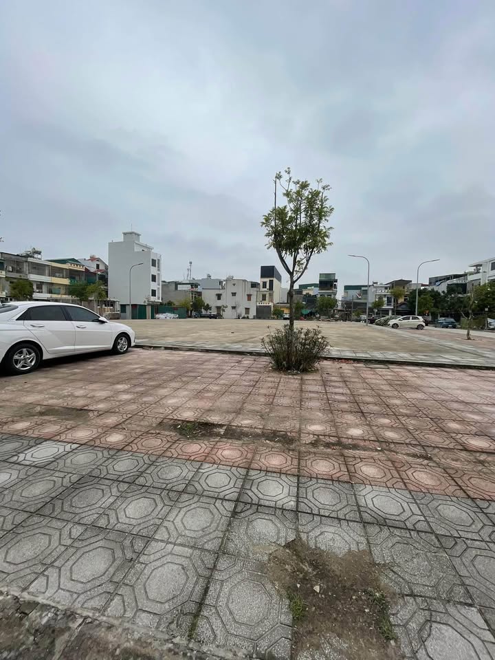 Lô đất tặng nhà cấp 4 Trần Lãm, Thái Bình chỉ 2 tỷ - Sổ đỏ chính chủ!