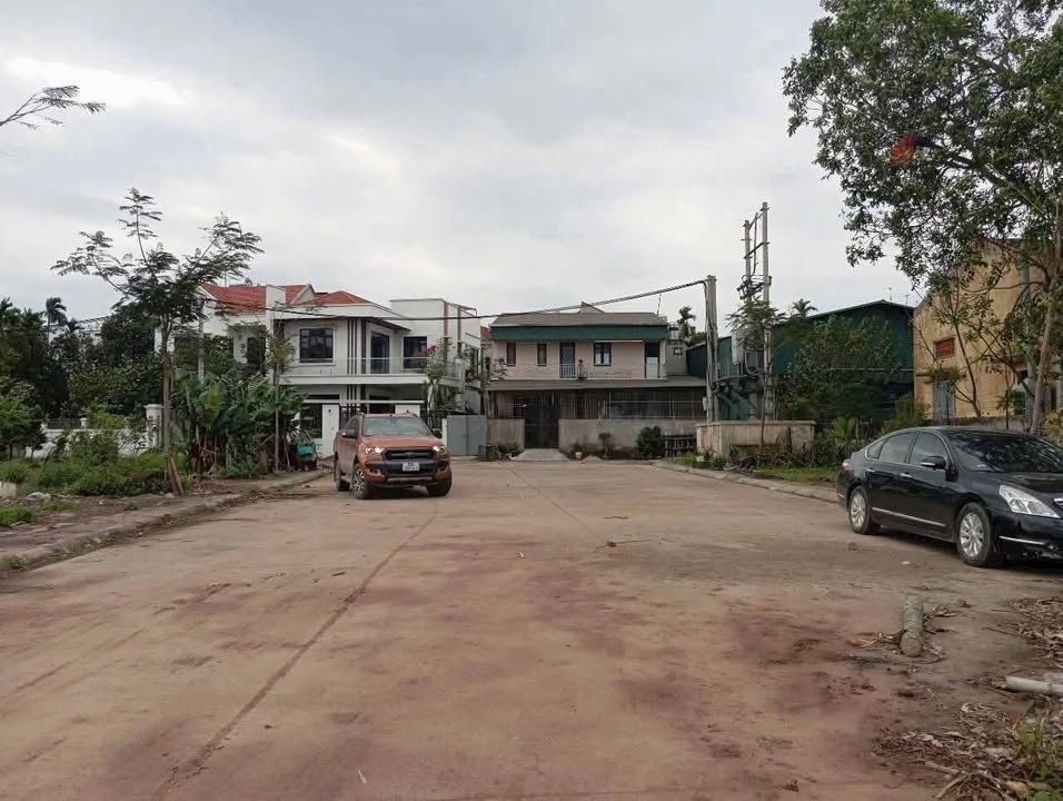 Đất Nền Cổng Ngói Đan Phượng 75m² 5.25 Tỷ - Sổ Đỏ Chính Chủ