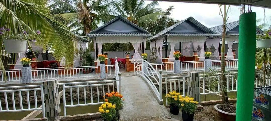 Bán đất kèm quán sân vườn 880m² mặt tiền lộ nhựa, Càng Long, Trà Vinh - Giá 2.6 tỷ